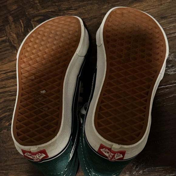 Vans Forest Green High-Tops with White Details - Picture 12 of 12